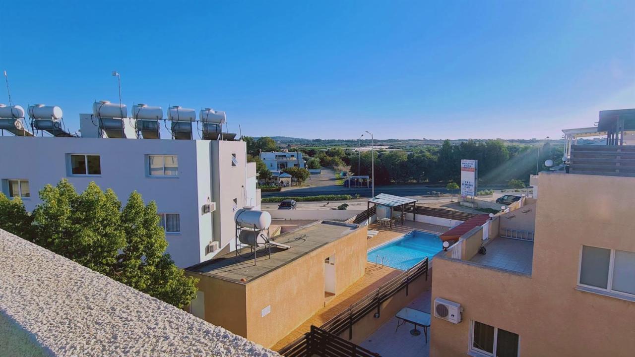 Stay Sunshine Apartment Paralimni Exterior photo